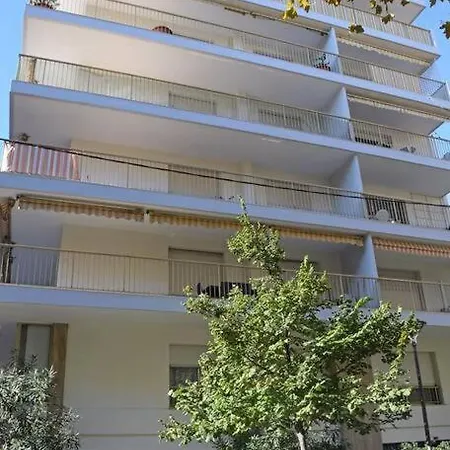 Grand Studio Lumineux A 300 Metres De La Plage Cannes